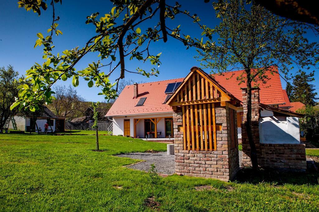 Rozmaring Vendeghaz Hotel Zengővárkony Екстериор снимка